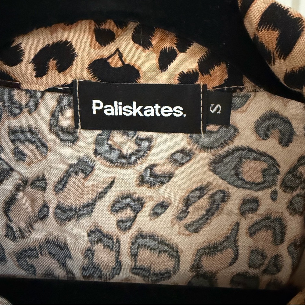 Leopard Print Women's Top - Picture 4 of 4
